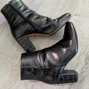 Sezane Black Croc Lea Boot Size 37